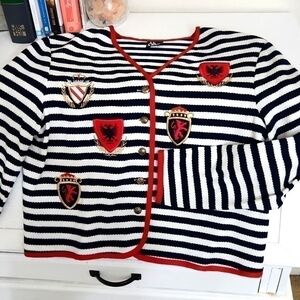 Vintage Collgaite preppy embroidered Royal Logo Jacket M Lagenlook Shacket